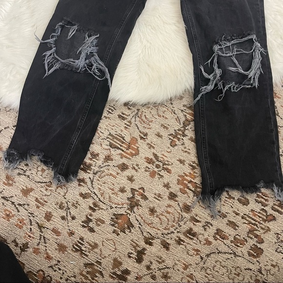 𝅺free people distressed cropped pants - Picture 7 of 14